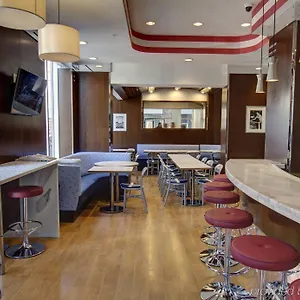 3* Szálloda Fairfield By Marriott Manhattan/financial District